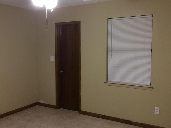4th image of 940 E Johnson Ave #940