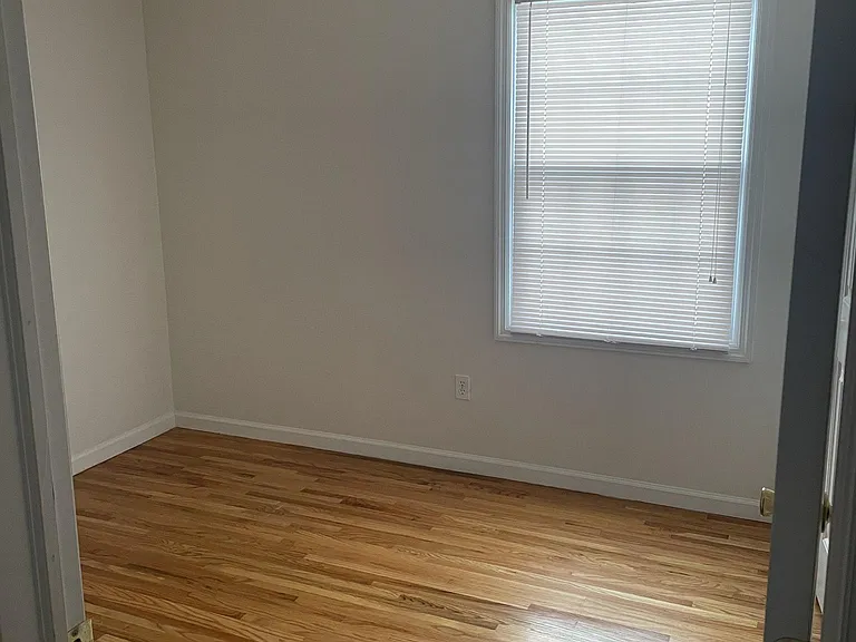 33 Patterson St #2 — Photo 7