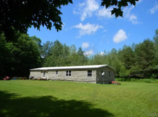 10 Beaverdam Brook Dr, Altmar, NY 13302