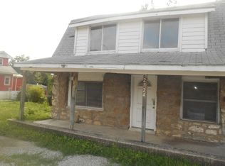 2324 S Sterling Ave, Independence, MO 64052