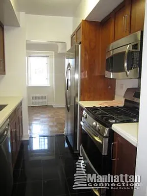 Rented by Manhattan Connection | media 20