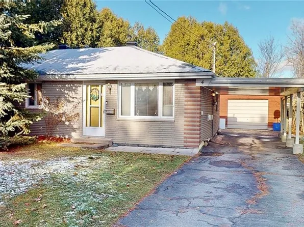 4 Ralph Pl, North Bay, ON P1A 1L2