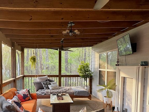 2nd image of 241 S Chattahoochee Dr