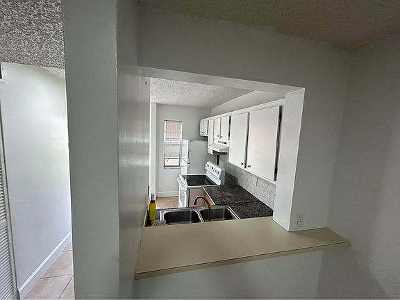 4th image of 95 NE 41st St #145J
