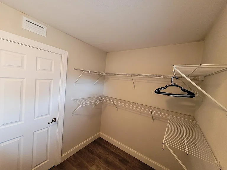 4518 W Rogers Ave — Photo 20