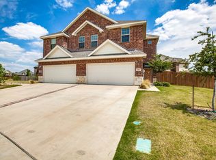 1034/1036 Skyview Ct, Midlothian, TX 76065