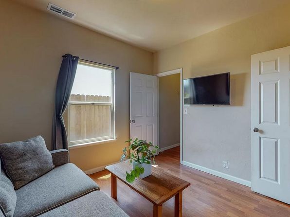 (undisclosed Address), McKinleyville, CA 95519