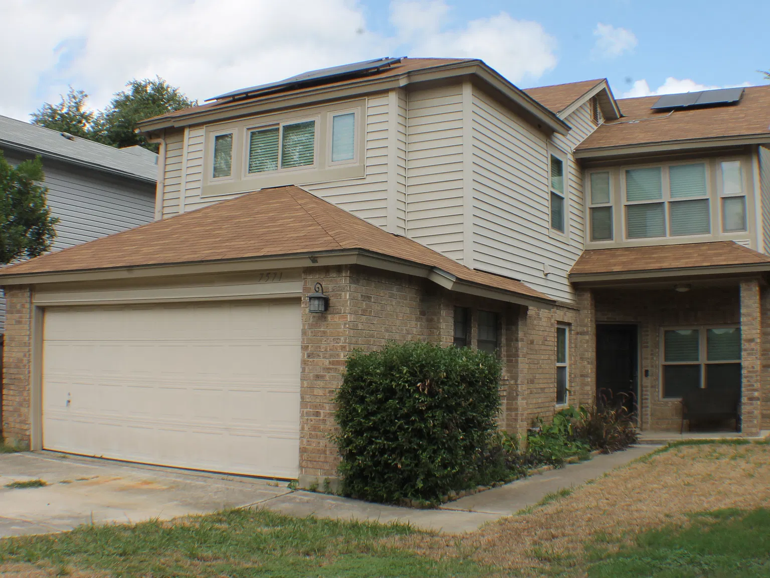 4 bed, 2265 sqft, $3,000 — Photo 1