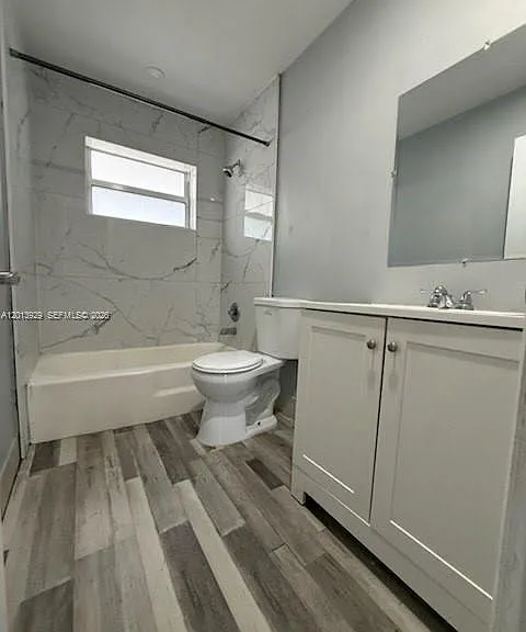 1532 SW 5th Pl #A1 — Photo 6