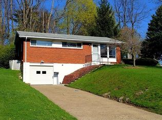 400 Garden City Dr, Monroeville, PA