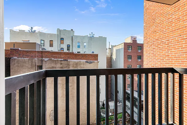 Rented by Compass | media 8