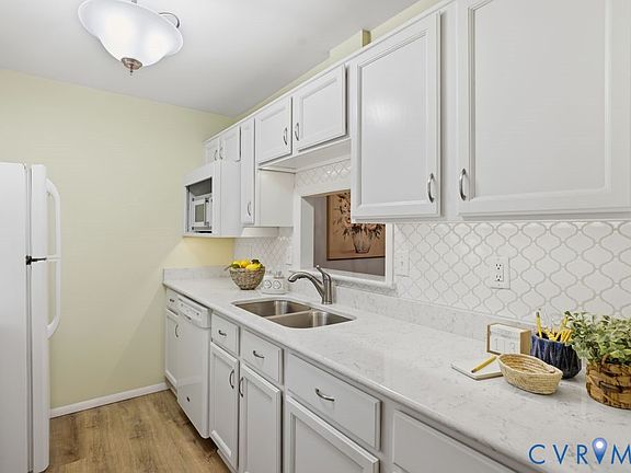 3rd image of 11733 N Briar Patch Dr