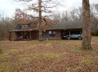 2377 French Store Rd, Big Sandy, TN 38221