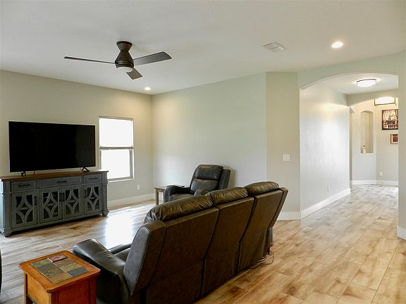5th image of 1307 Sierra Blanca Dr