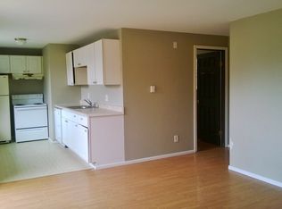 2705 S 258th St APT D, Kent, WA 98032