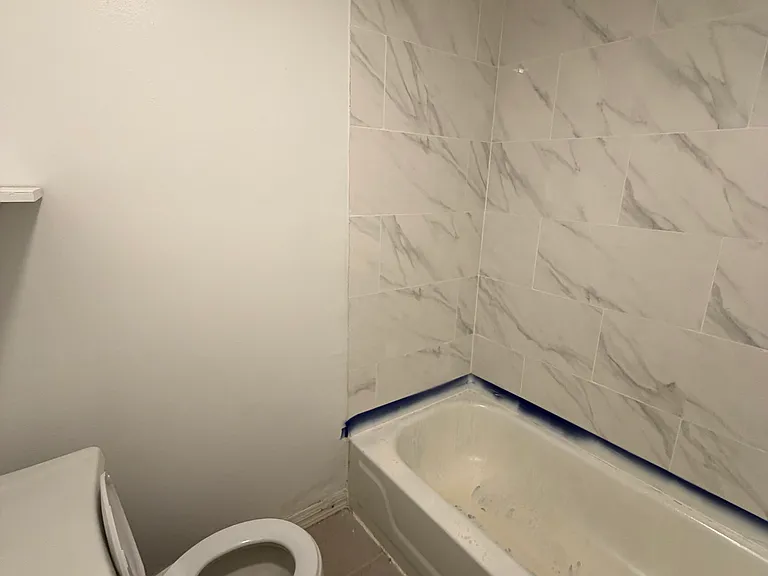 176 Oak St #3R — Photo 5