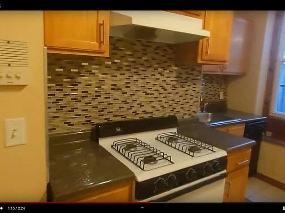 3rd image of 5 Orchard St #5
