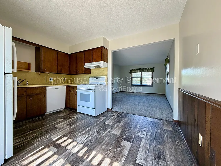 2665 Nolan Ave NW — Photo 6