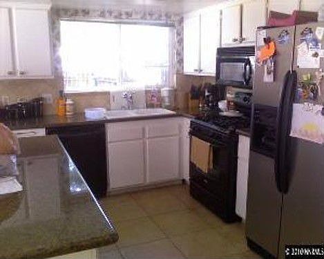 4th image of 1101 Glen Molly Ct