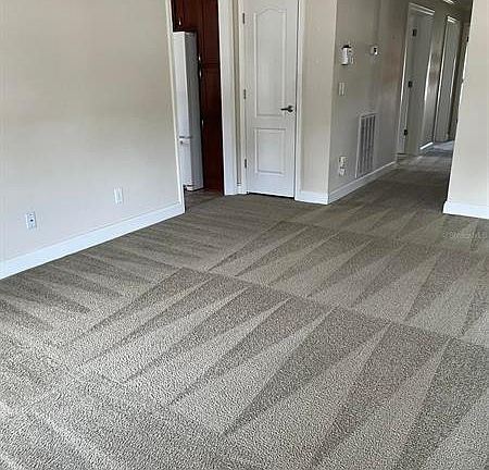 5th image of 4607 Royal Palm Dr