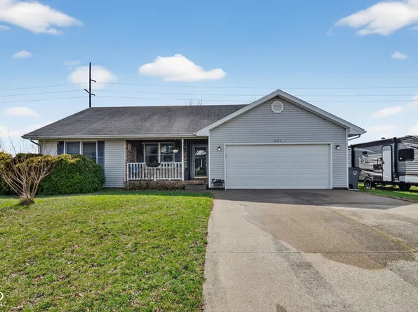 457 Cornerstone Ave, Seymour, IN 47274