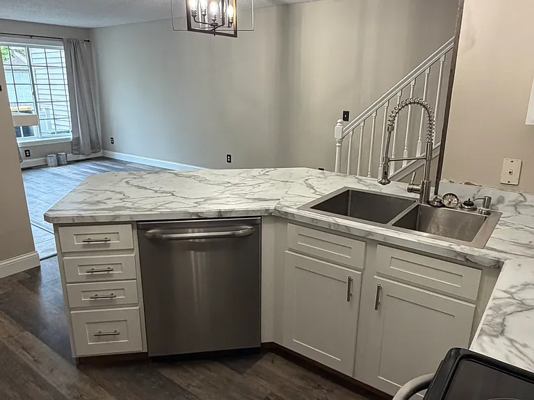 20595 Abbey Ln — Photo 11