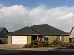 6720 Aaron Ln, Springfield, OR 97478