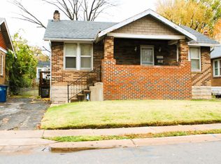 1485 Engelholm Ave, Saint Louis, MO 63133