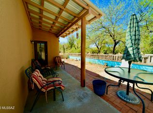 3880 S Calle Viva, Green Valley, AZ 85614