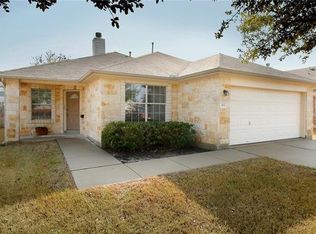 102 Bushmaster Bnd, Bastrop, TX 78602