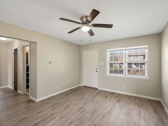 3rd image of 3504 Sunnydale Ln