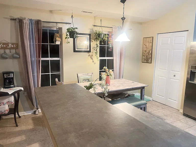 659 Arbor Cir — Photo 36