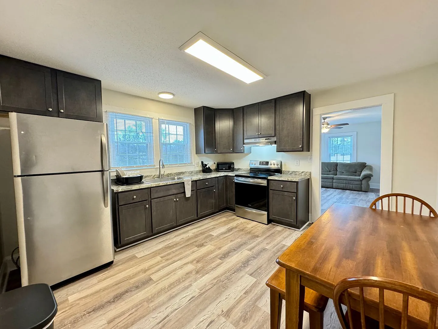 Fully Furnished and Utilities Included! — Photo 4