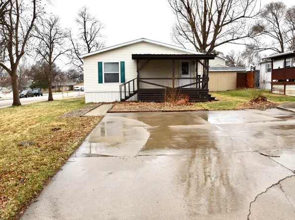 427 S Buchanan Ave, Pierre, SD 57501