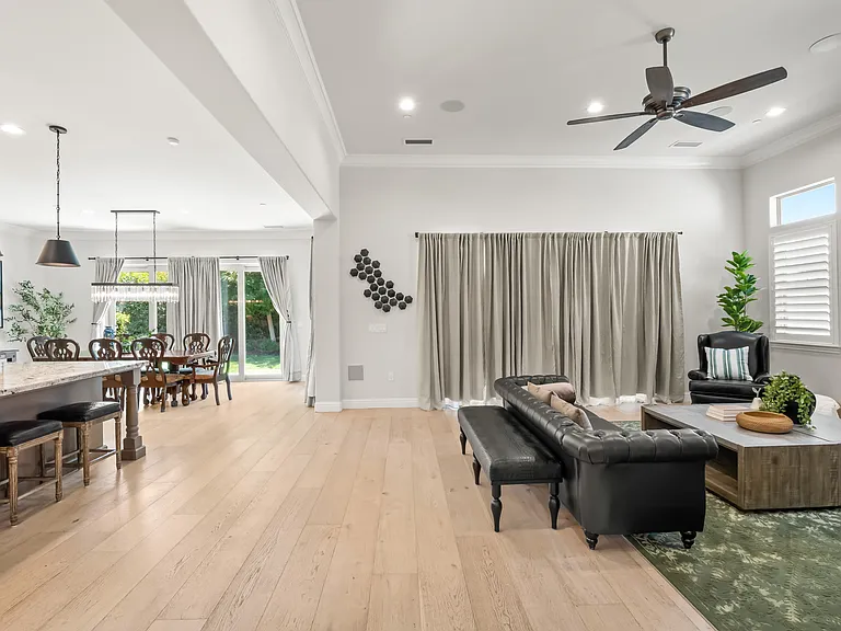 11865 N Ridgeway Dr — Photo 11