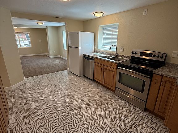 5th image of 5409 Allison St