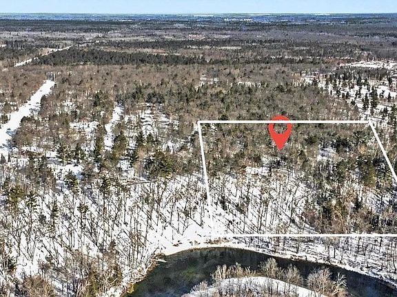 3rd image of 2140 W River Rd