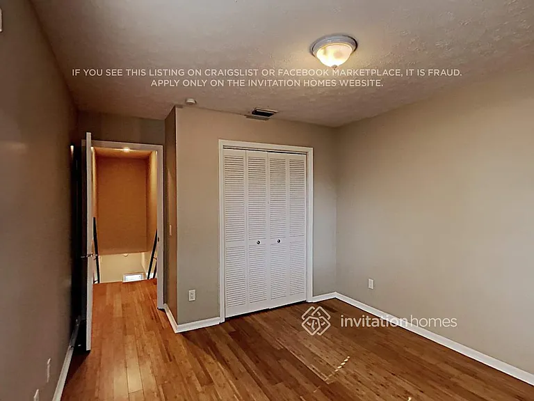 705 Lobelia St — Photo 9