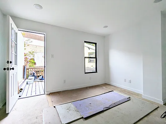 Rented by Highline Residential | media 6