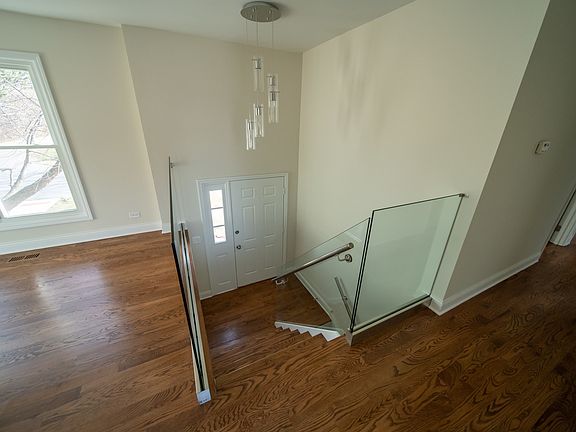 5th image of 5198 Chambers Dr