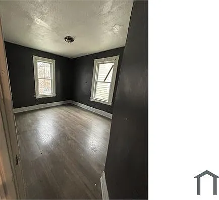 118 Bell St #1 — Photo 6