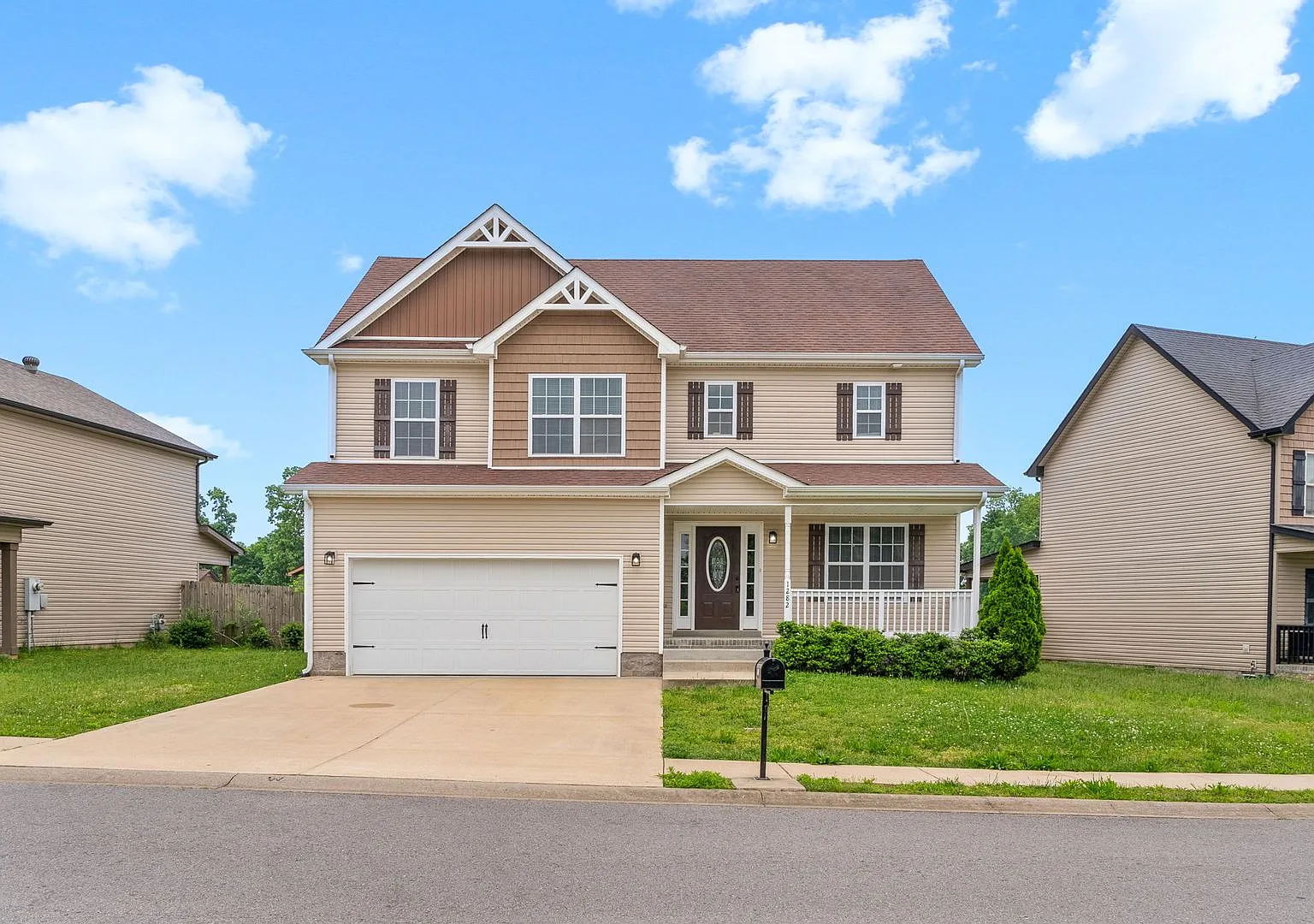 Pet Friendly Four Bedroom! — Photo 3