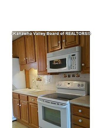 5th image of 170 Kenna Dr