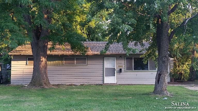 1st image of 1427 Kiowa Ave
