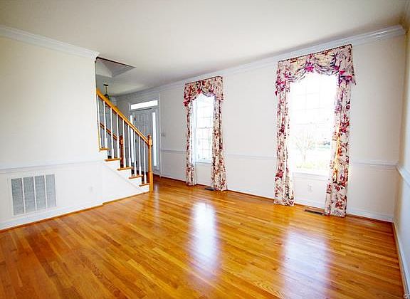 5th image of 5811 Shady Hills Way