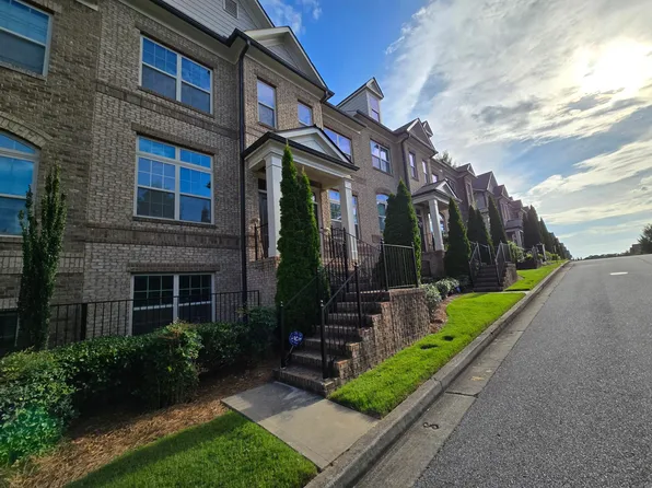 7575 Highland Blf, Sandy Springs, GA 30328