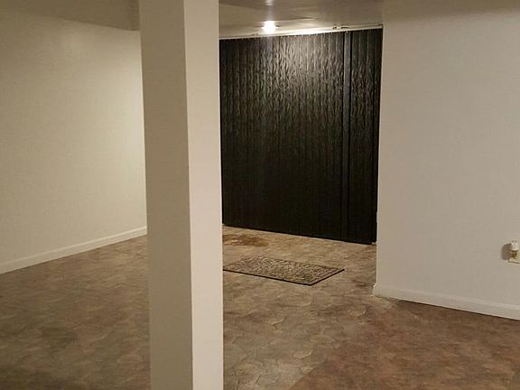 LIvingroom (view from dining area)