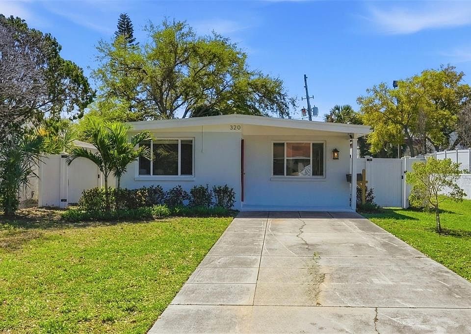 1st image of 320 93RD AVENUE N