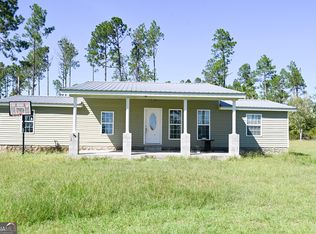 325 New Hope Church Rd, Alma, GA 31510