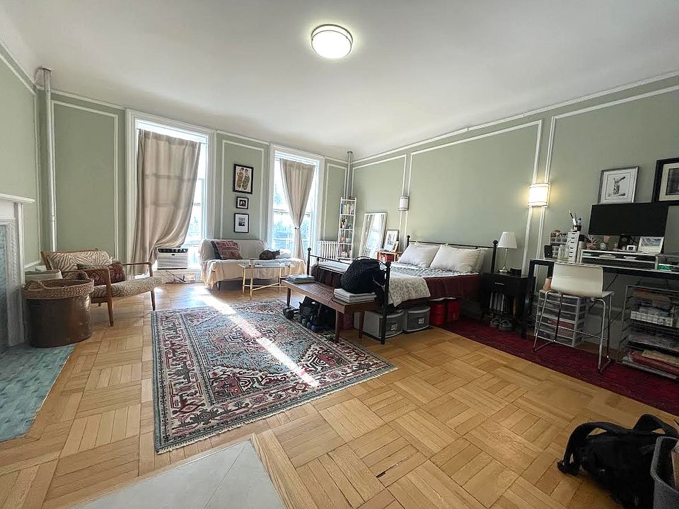 1st image of 307 W 105th St APT 4A